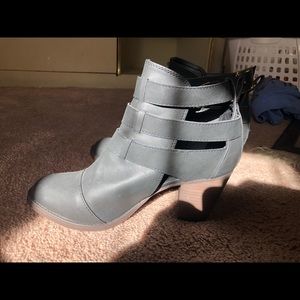 Mossimo black Strappy heels